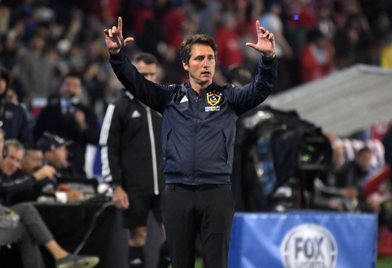 Guillermo Barros Schelotto le apuntó al VAR tras caer en Seattle: “No sé por qué no intervinieron”
