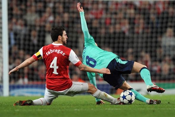 El capitán del Arsenal se sacrificó para su equipo realizando mayormente tareas defensivas.