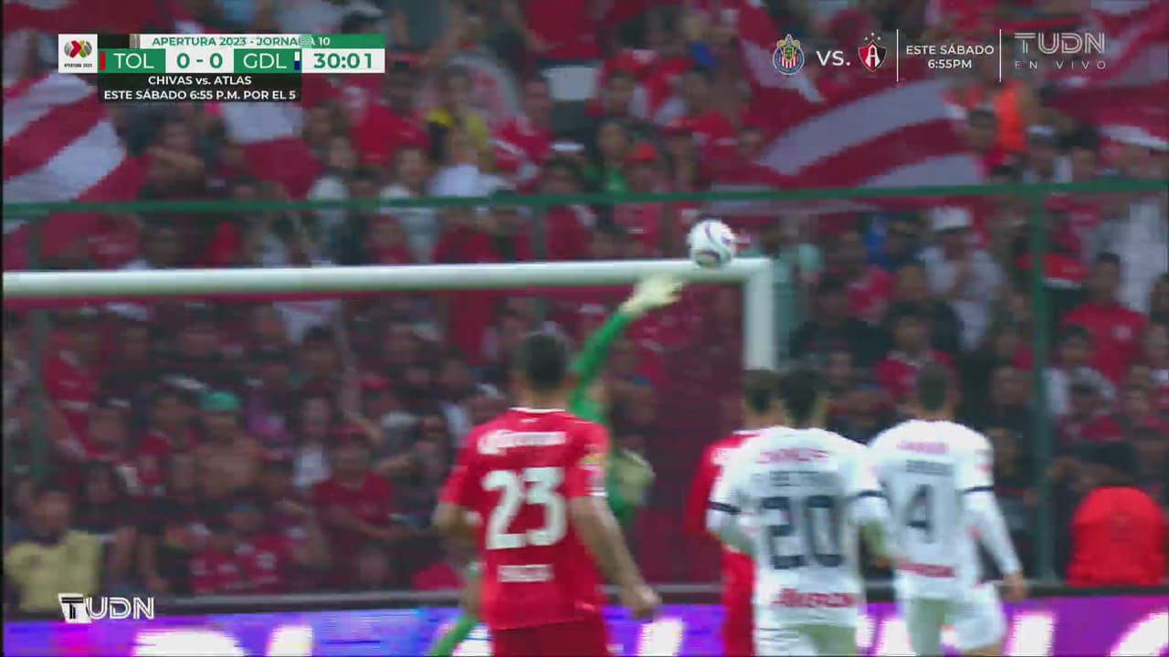 Ahora fue Marcel Ruiz quien exigió a Raúl Rangel con gran atajada