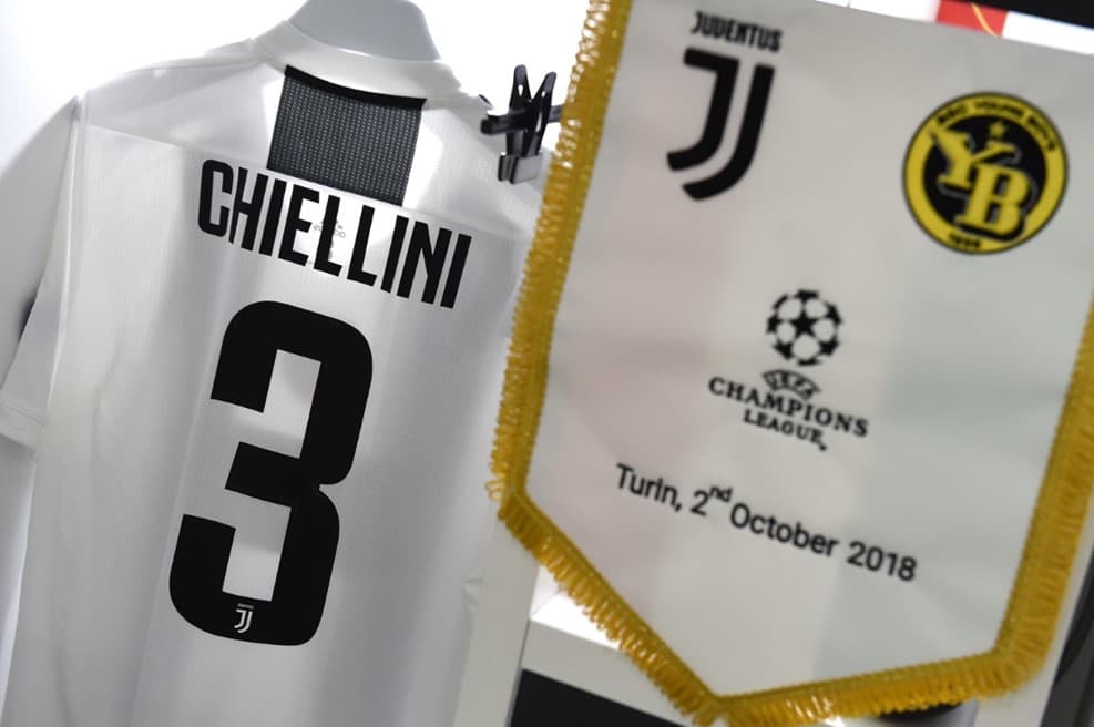Giorgio Chiellini fue el elegido para ser capitán de los locales en este nuevo partido europeo.