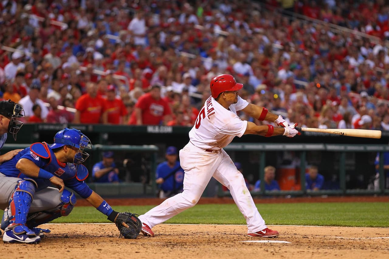 Tres veces electo para el Juego de Estrellas y ganador de la Serie Mundial con San Luis en 2011, el campocorto de 37 años ostentó un promedio de .281 con 311 dobles, 113 vuelacercas y 314 robos con Atlanta (2000-2005), los Dodgers de Los Ángeles (2006-2011), San Luis (2011-12) y Miami (2014). Recibió el galardón al Novato del Año con los Bravos en 2000.