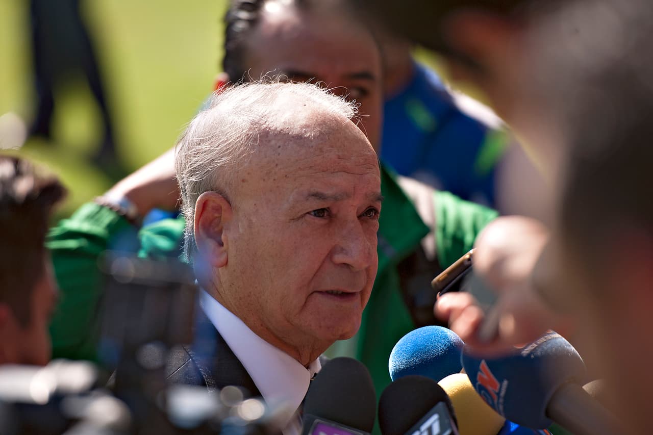 Photo during the official presentation of the new Technical Director of Team Cruz Azul for the Apertura 2015 tournament, at La Noria, in the photo: Guillermo Alvarez of Cruz Azul Foto durante la presentacion oficial del Nuevo Director Tecnico del Equipo Cruz Azul para el Torneo Apertura 2015, en La Noria, en la foto: Guillermo Alvarez de Cruz Azul 03/10/2015/MEXSPORT/Javier Ramirez.