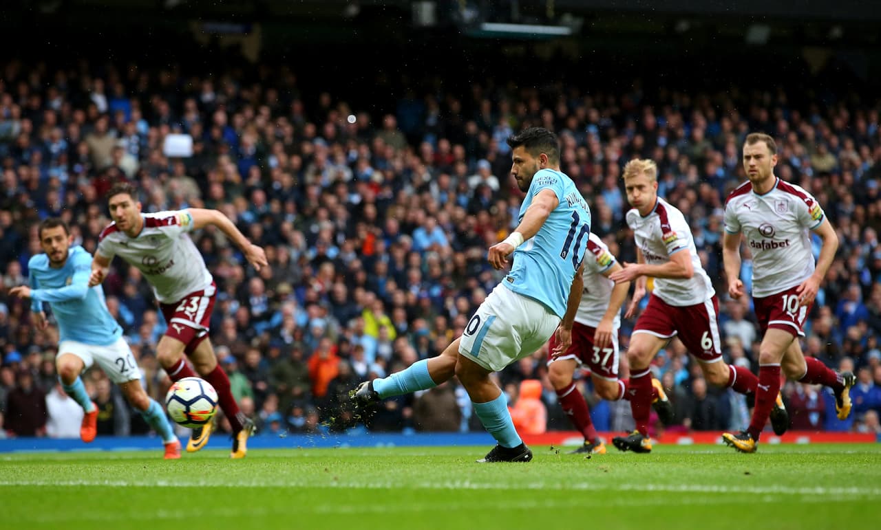 El argentino Sergio Agüero marcó el 1-0 para Manchester City para la tranquilidad del líder de la Premier.
