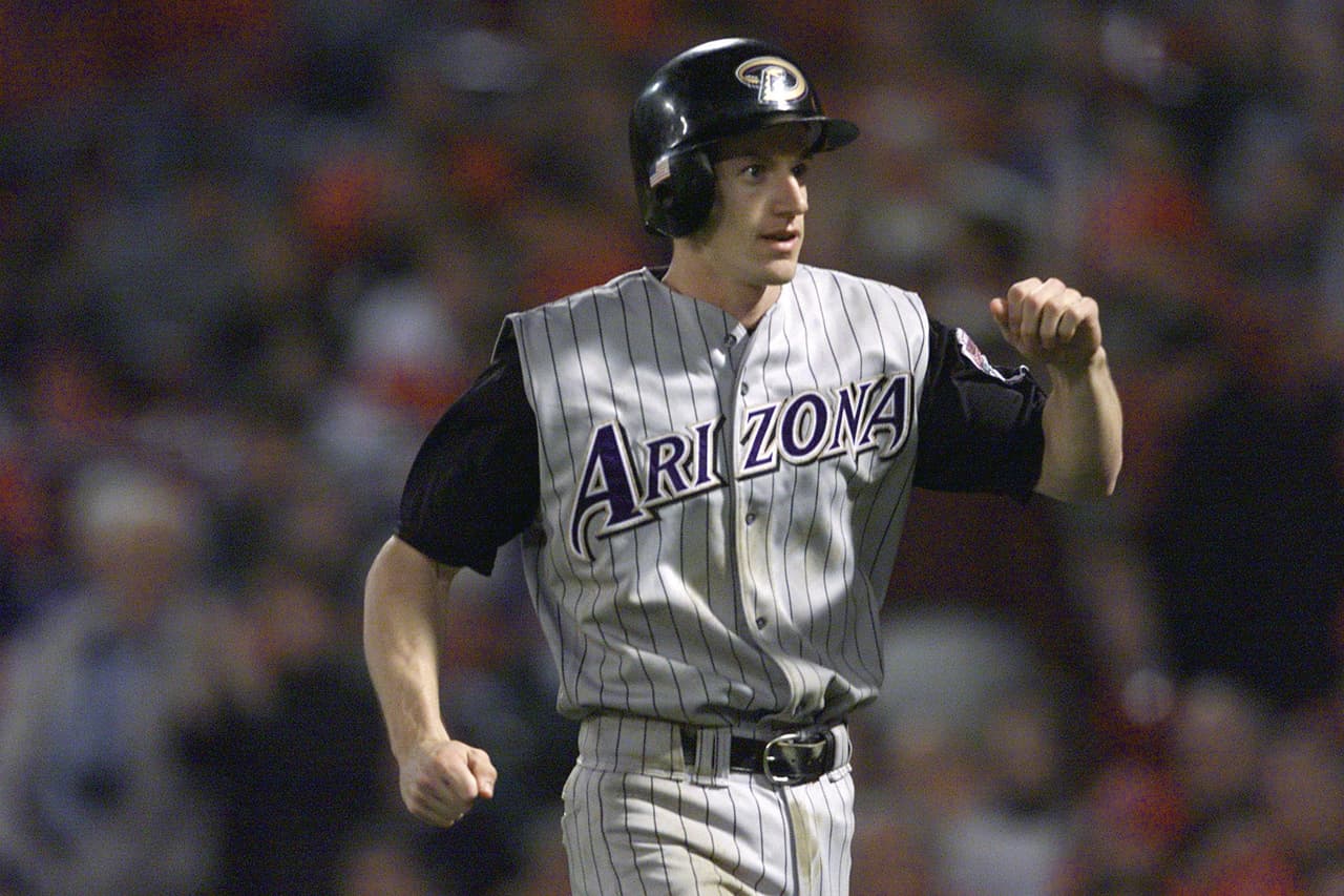 En 2000 pasó a formar parte de los Arizona Diamondbacks, equipo con el que en 2001 ganó la Serie Mundial. Jugó seis años en total con esta organización.