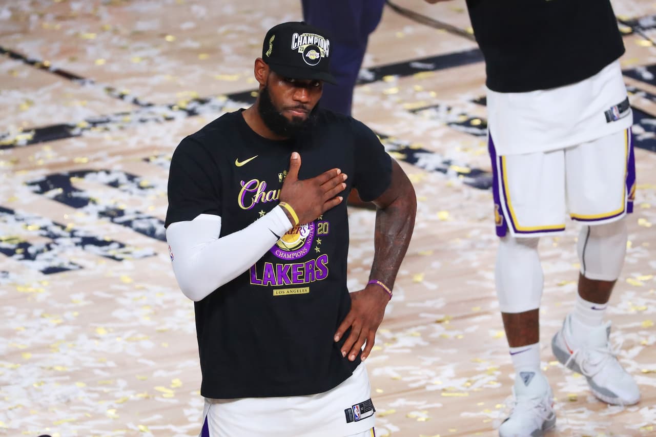 Sin sorpresa y con protesta: LeBron es el MVP