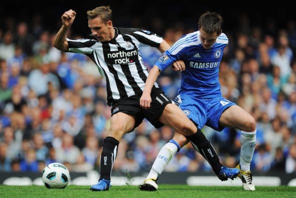 Pero los 'Magpies' respondieron a este gol, con un tanto de Jonás Gutiérrez.