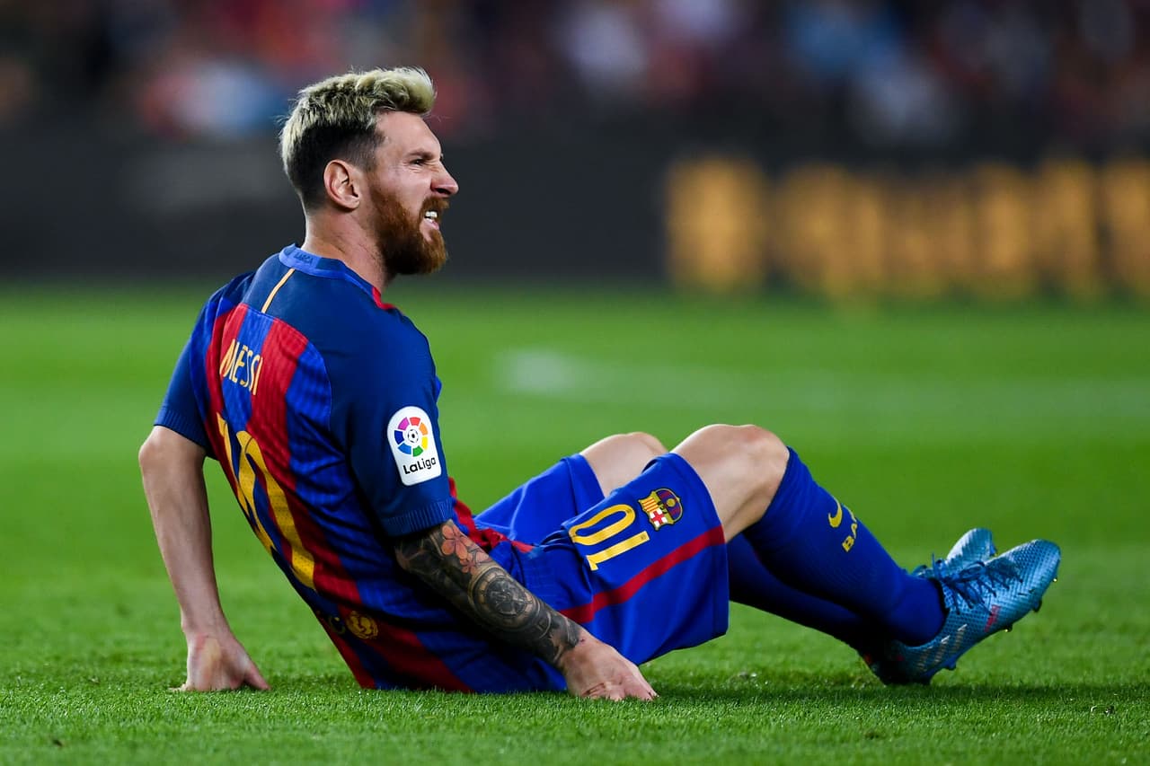A esto podemos sumarle la lesión de Lionel Messi, pese a no ser de alto cuidado, si ha marginado al argentino de seis partidos en los cuales Barça ha ganado cuatro, empatado uno y perdido uno.