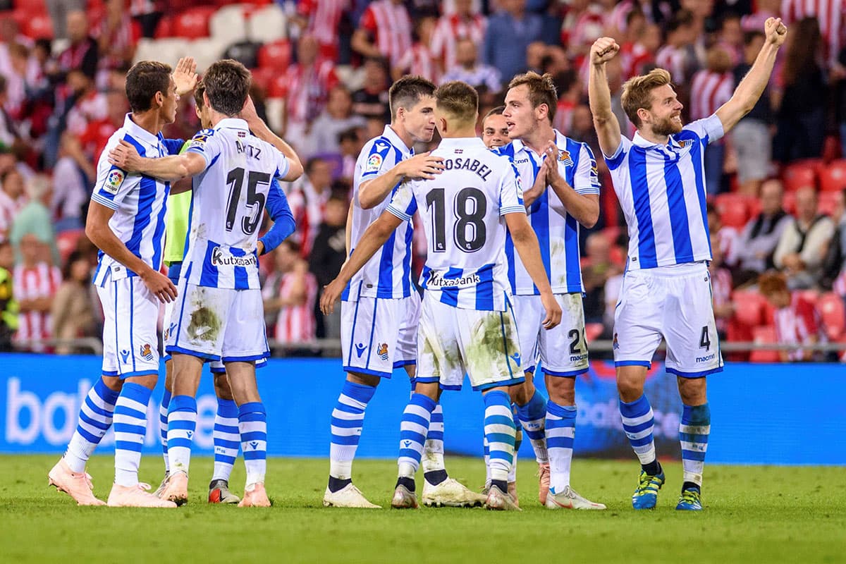 La Real Sociedad contó en los cinco minutos finales con el mexicano Héctor Moreno en la victoria 3-1 sobre el Athletic Club en el Nuevo San Mamés.