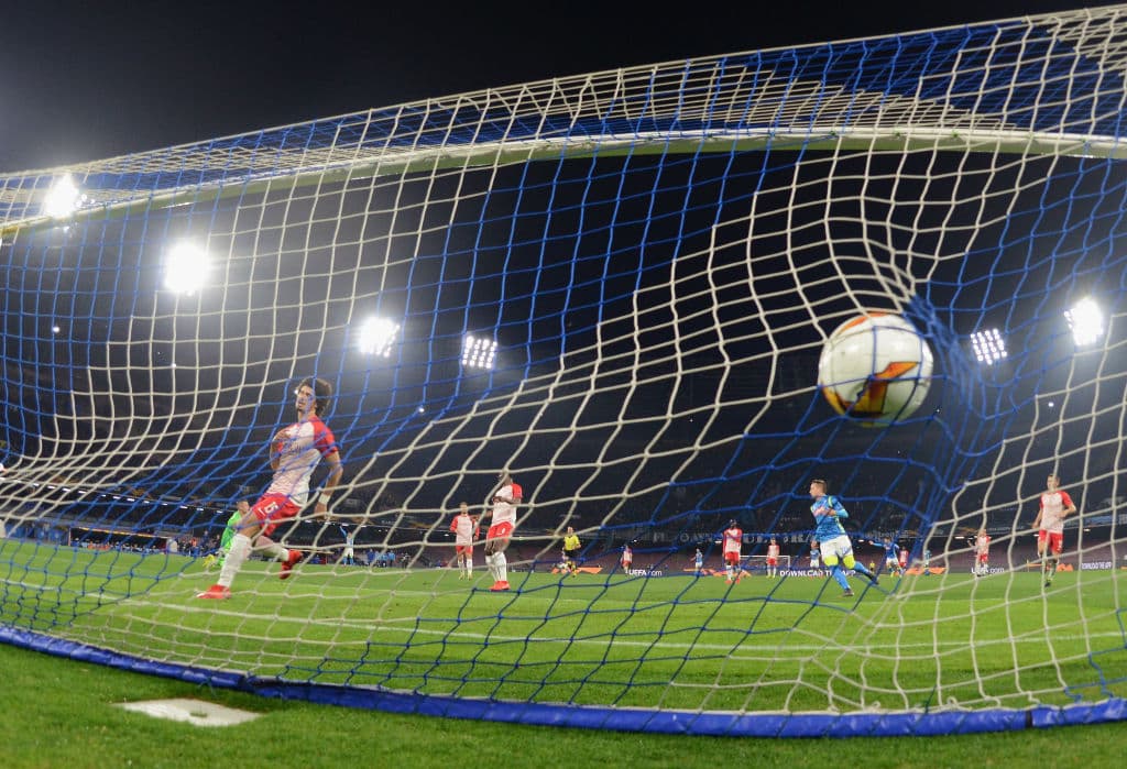 Y a los 58 minutos, con autogol del camerunés Jerome Onguéné, el Napoli dejaba las cosas muy claras y la eliminatoria prácticamente resuelta con el 3-0.