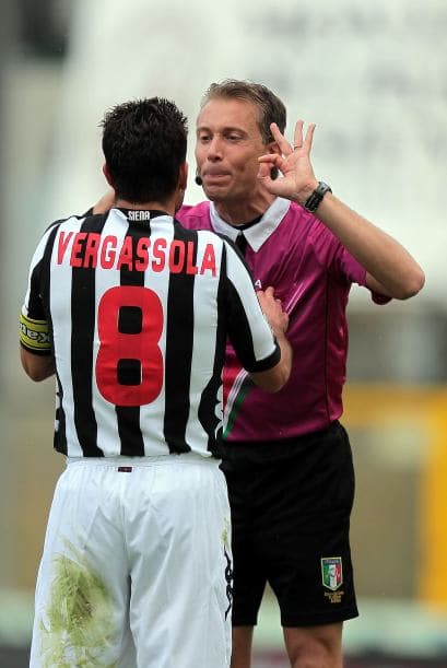 Simonne Vergassola, italiano que juega para el Siena de la Serie B de Italia.