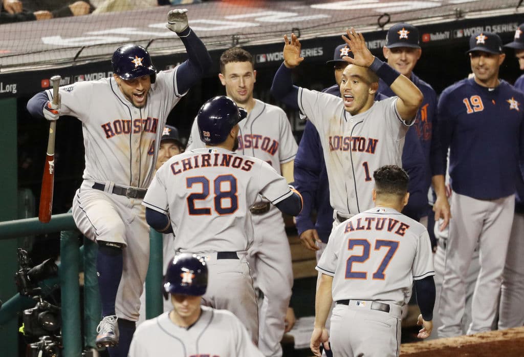 Los astros ganan 4-1 y le meten presión a los Washington Nationals.