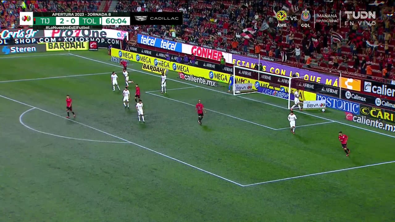 ¡TIRO ATAJADO! disparo por Diego Barbosa.