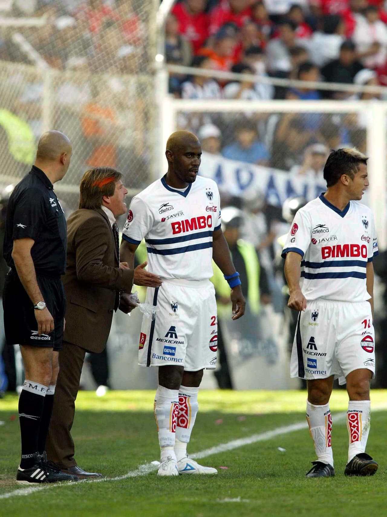 Entre 2004 y 2007,
<i>El Piojo</i> mostró su capacidad con Rayados de Monterrey con el que llegó a dos finales de Liga.