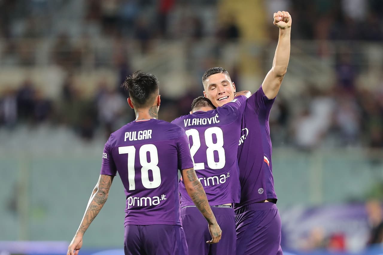 Nikola Milenkovic emparejó la pizarra con un remate de cabeza dentro del área al 52'.