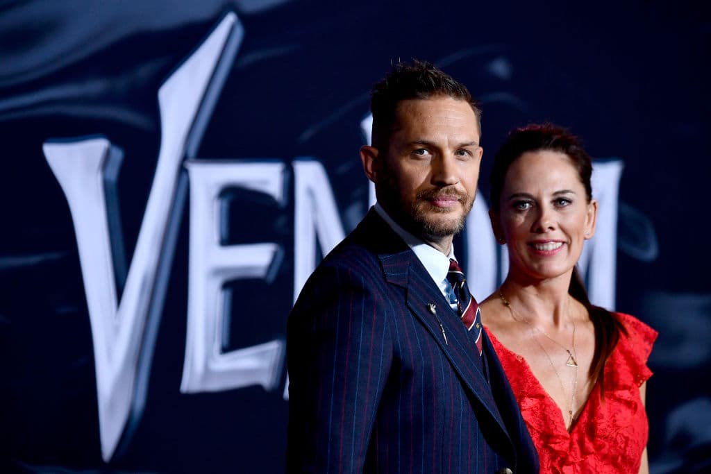 La película presenta un guión de Kelly Marcel, con una historia de Marcel y Hardy.