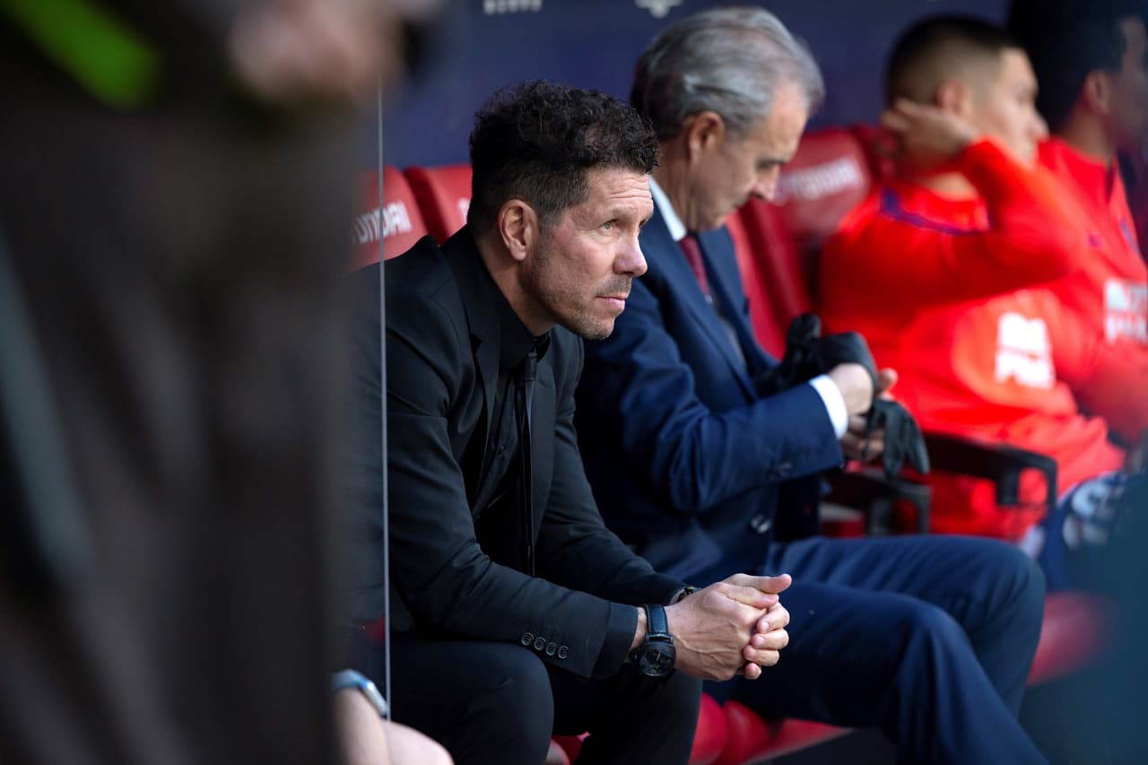 Diego Simeone buscaba un triunfo que le recortara distancia al Barça, equipo que igualó con el Huesca por 0-0.