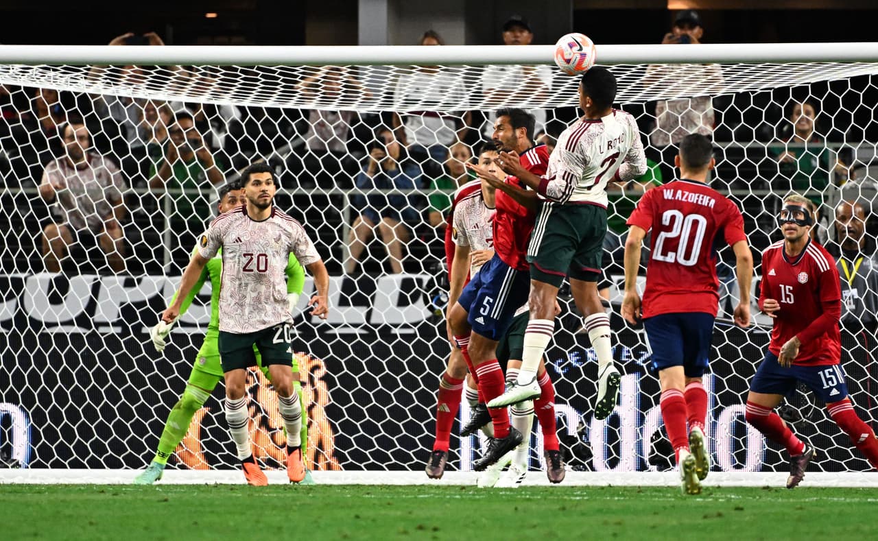 México ganó a Costa Rica con goles de Orbelín Pineda y 'Chiquito' Sánchez para avanzar a Semifinales de la Copa Oro 2023.