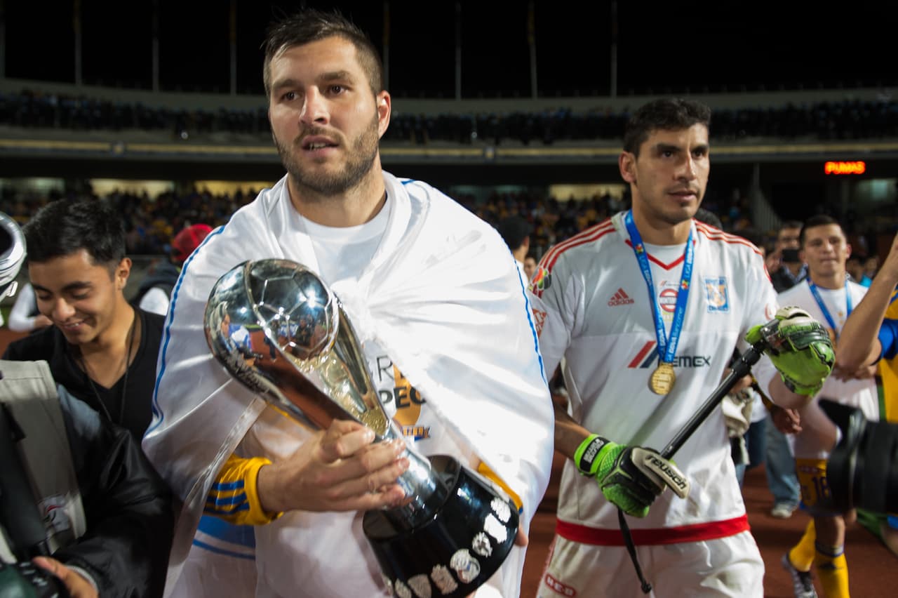 Gignac llegó como refuerzo para este torneo, luego de perder la final de la Copa Libertadores de ese año. No obstante, ha sido la cara de Tigres en los últimos años.