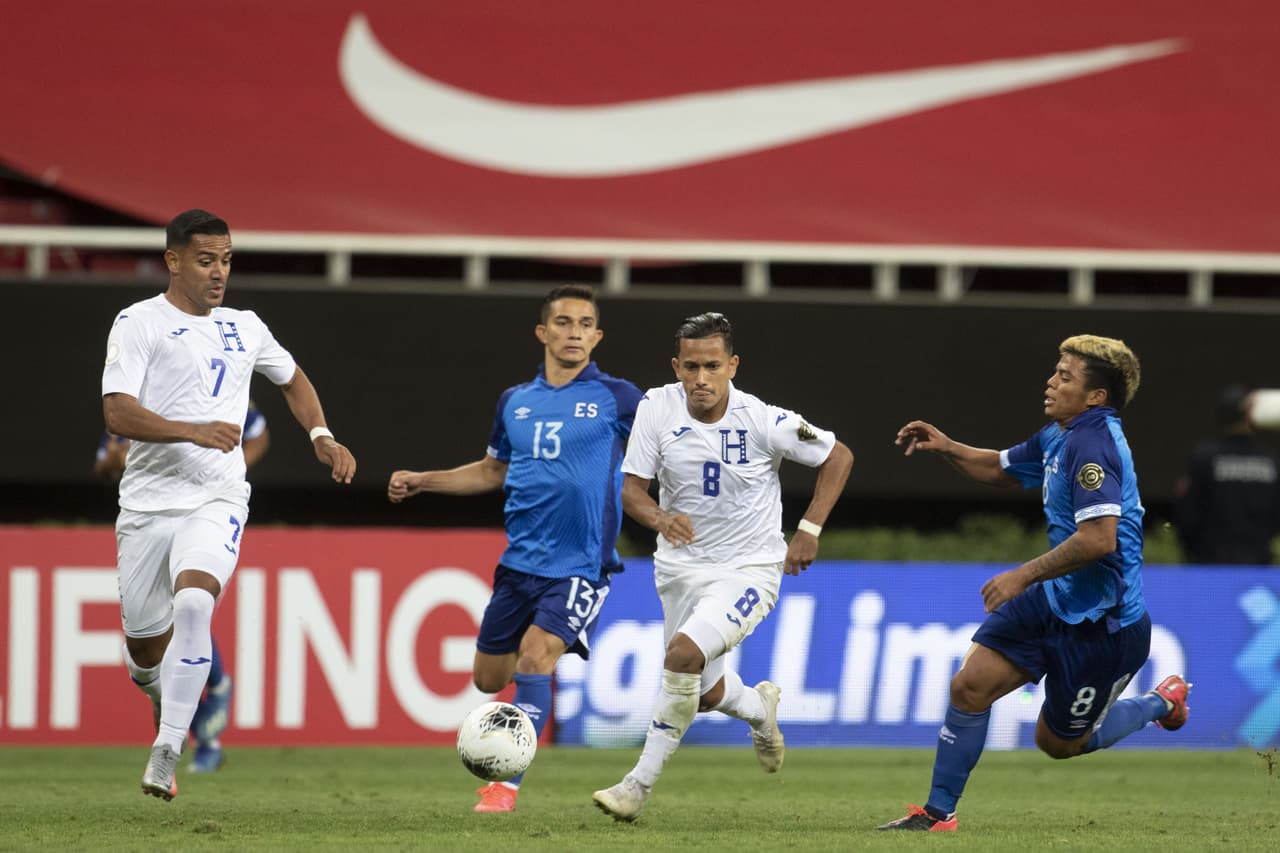 Marvín Márquez y Douglas Martínez fueron los encargados de anotar en el entretenido empate entre la selección de El Salvador y Honduras.