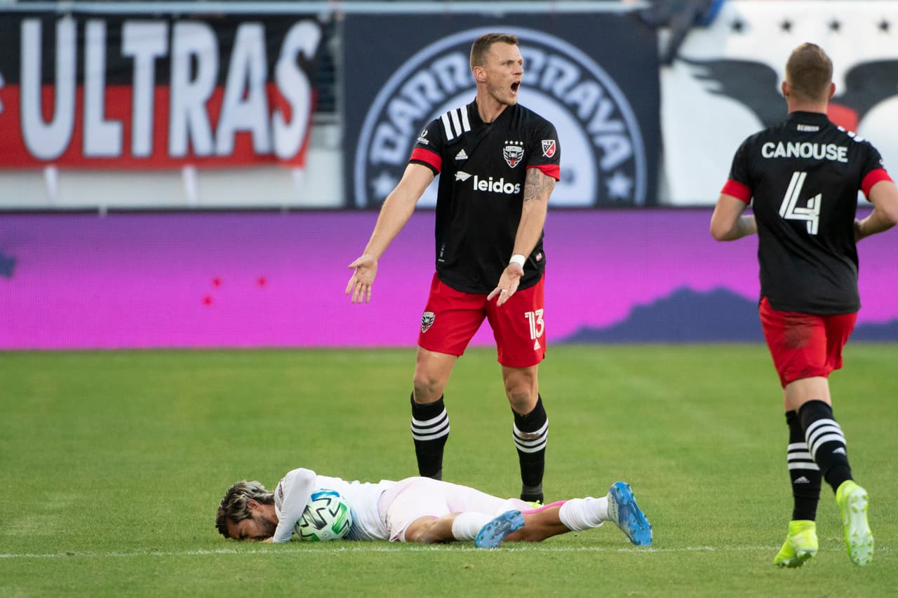 El DC United remontó el temprnero e histórico gol de Rodolfo Pizarro y el Inter Miami liga su segunda derrota consecutiva.