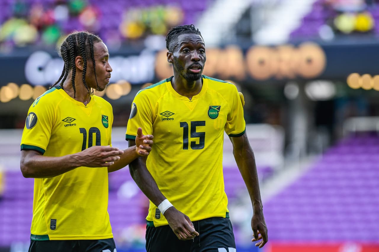 Los Regga Boyz no tuvieron problemas para vencer a su rival con goles de Shamar Nicholson y Bobby Reid.