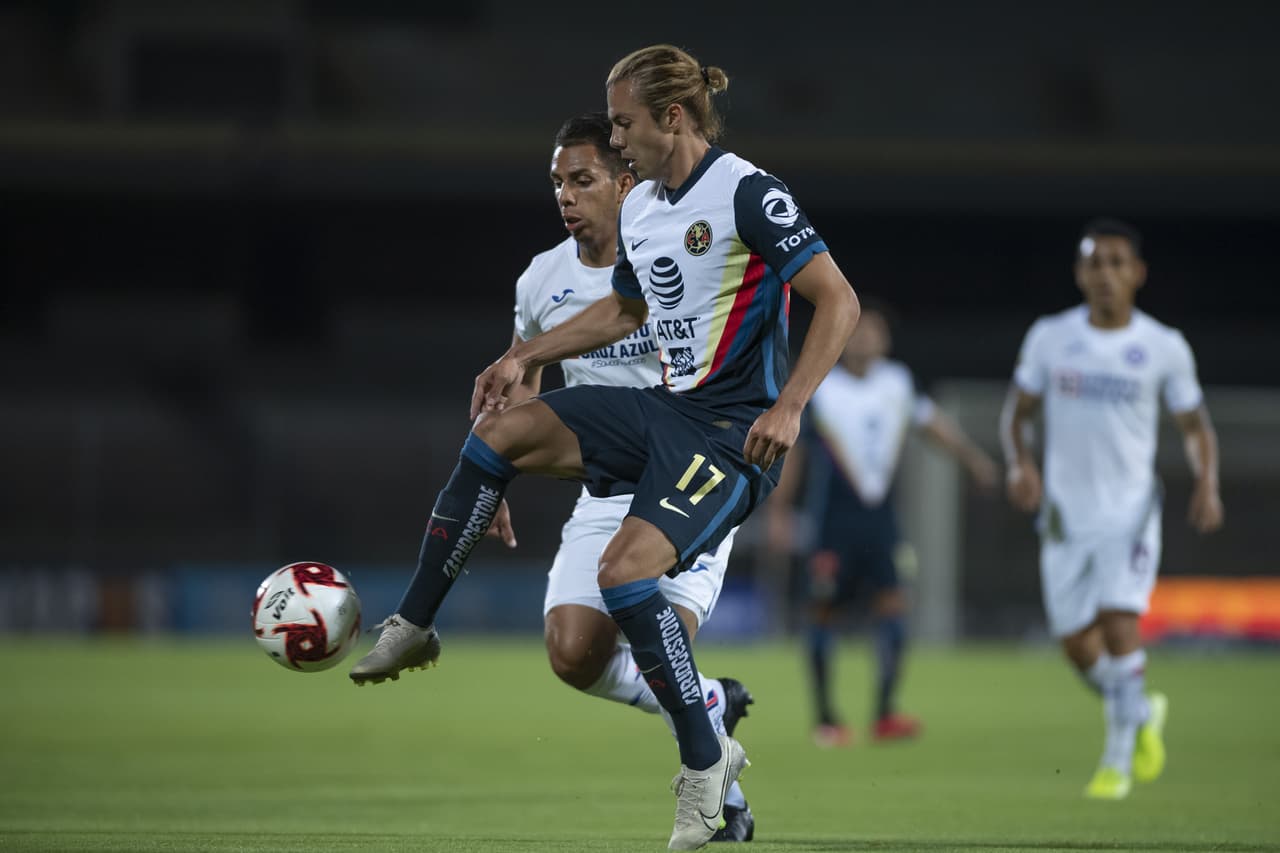 Seis minutos después llegó el tercero de La Máquina y el conjunto americanista no encontraba la manera de meterse en el partido.