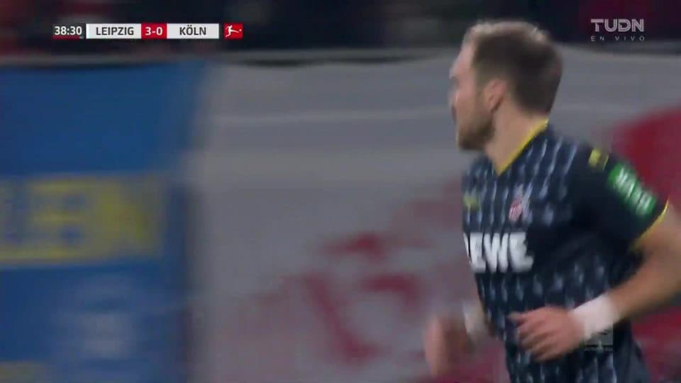 ¡GOOOL! Rafael Czichos anota para 1. FC Köln