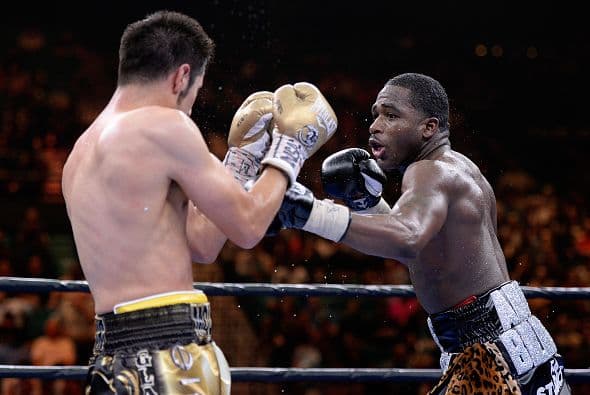La contienda recorrió los 12 episodios y los jueces calificaron: 120-108, 120-108 y 118-110, todo para Adrien Broner.