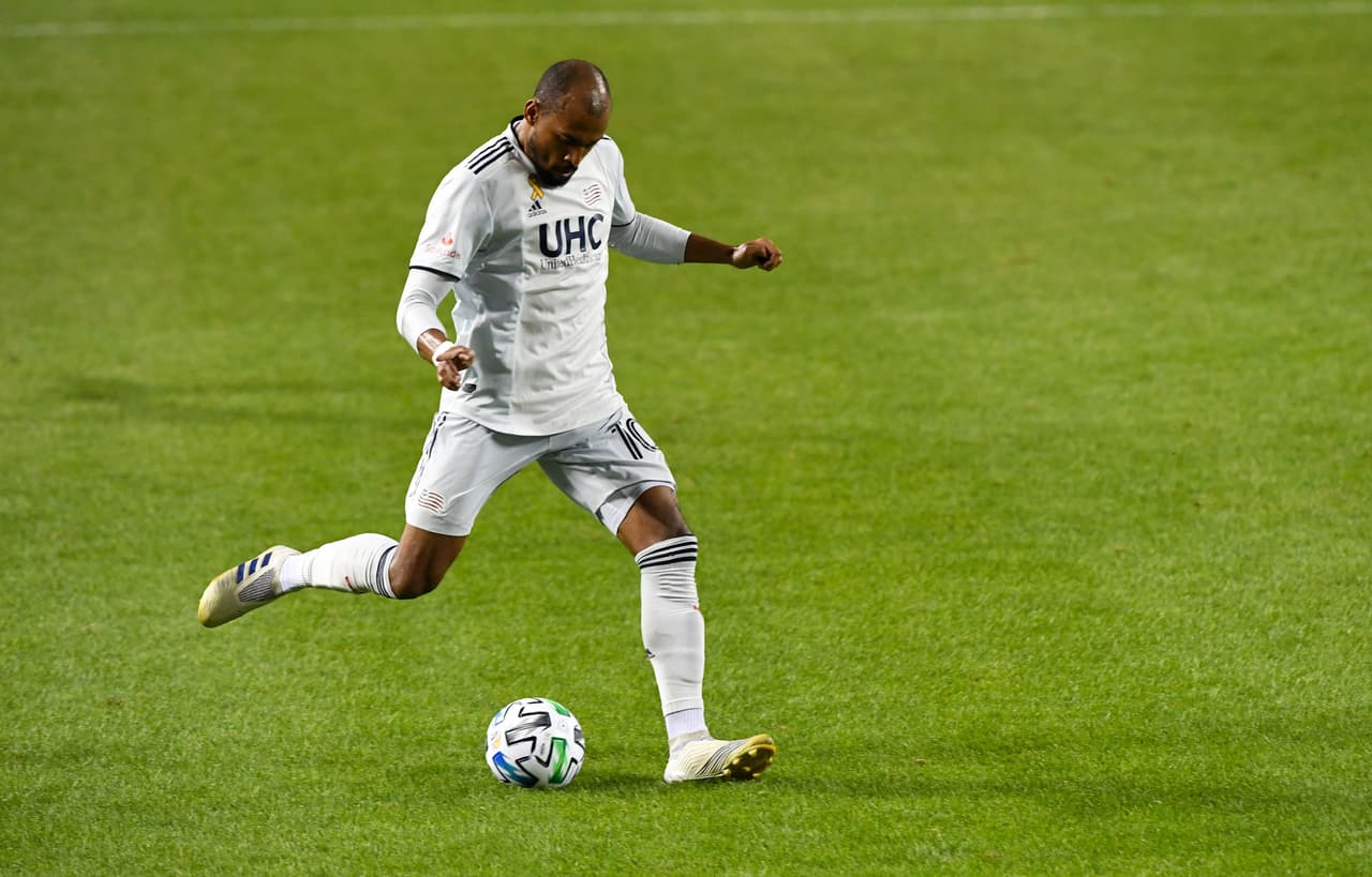 DELANTERO - (New England Revolution)