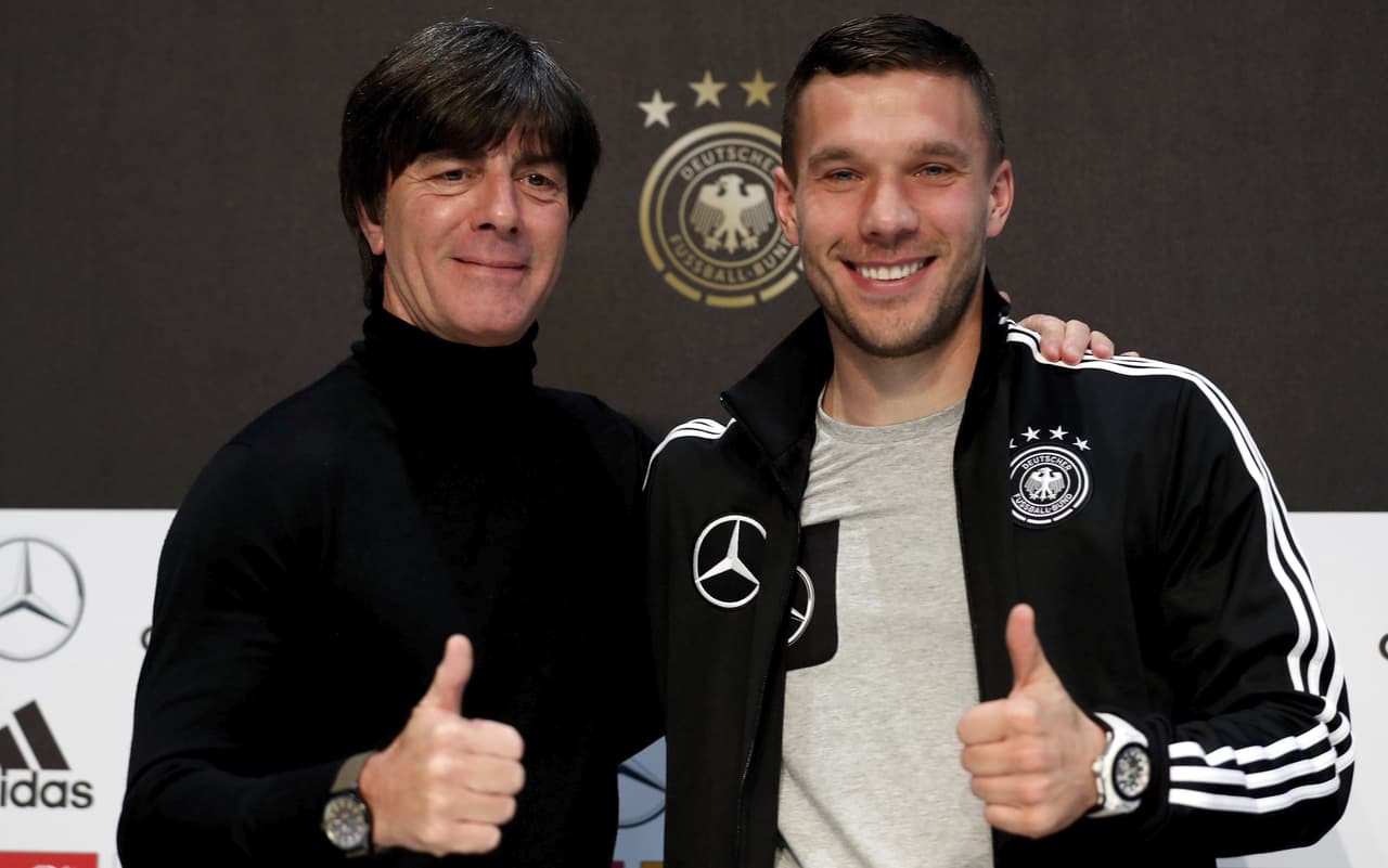 Lukas Podolski (Galatasaray) - La selección de Alemania, actual campeona del mundo, jugará un amistoso con Inglaterra como parte de la despedida de Podolski del equipo nacional. Luego viajará a Azerbaiyán para jugar por la eliminatoria.