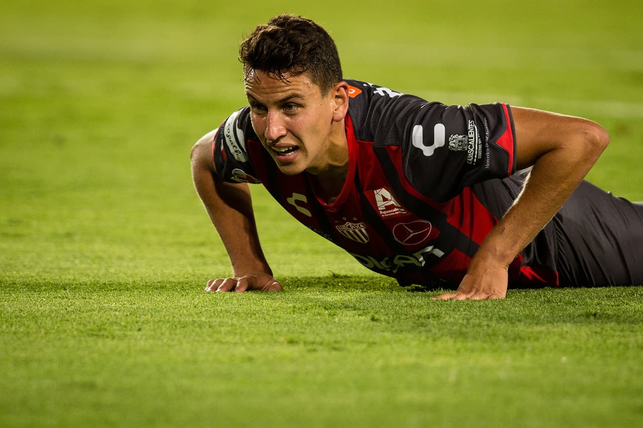 Igor Lichnovsky (Necaxa) - estuvo ausente en el juego ante Suecia, pero ante Dinamarca entró en el último minuto del partido.