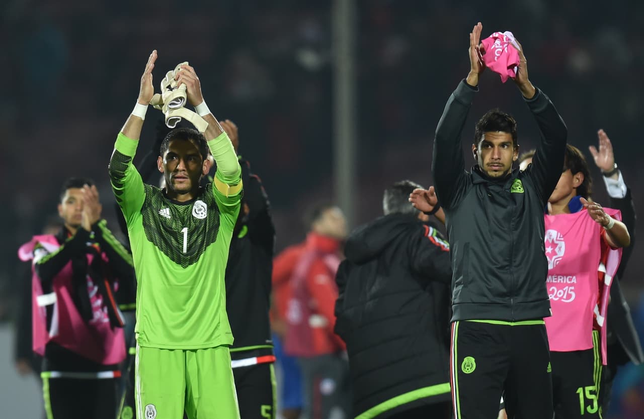 México fue otro de los equipos que fracasaron, pero en menor grado, ya que el conjunto azteca disputó el certamen con un cuadro alternativo que no estuvo a la altura de los retos en cada partido.