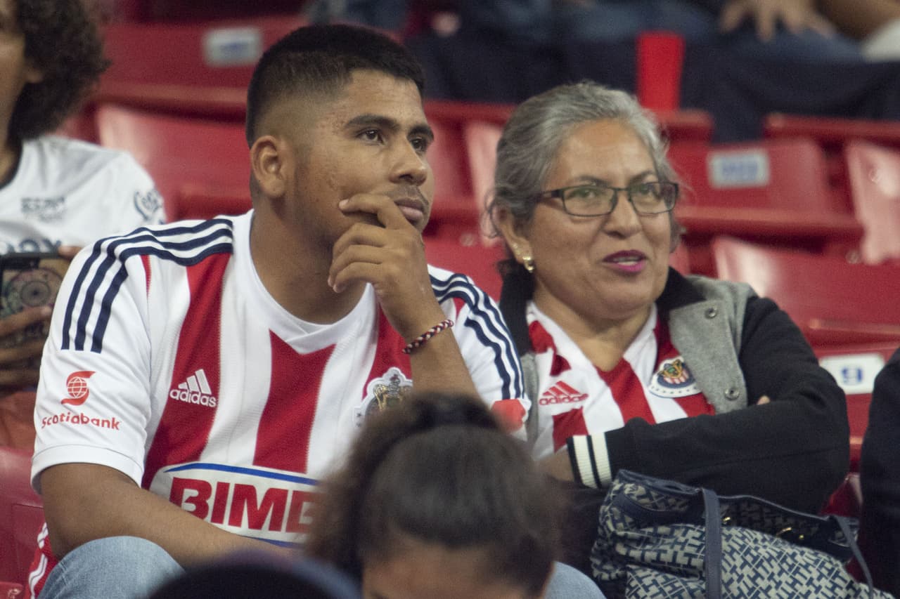 Aunque los seguidores de Atlas lo utilizaron de modo de burla pero a los del Guadalajara les gustó ese apodo y lo asumieron como propio para 
<a href="https://bit.ly/2xbmdlb" target="_blank">los colores de Chivas</a>.