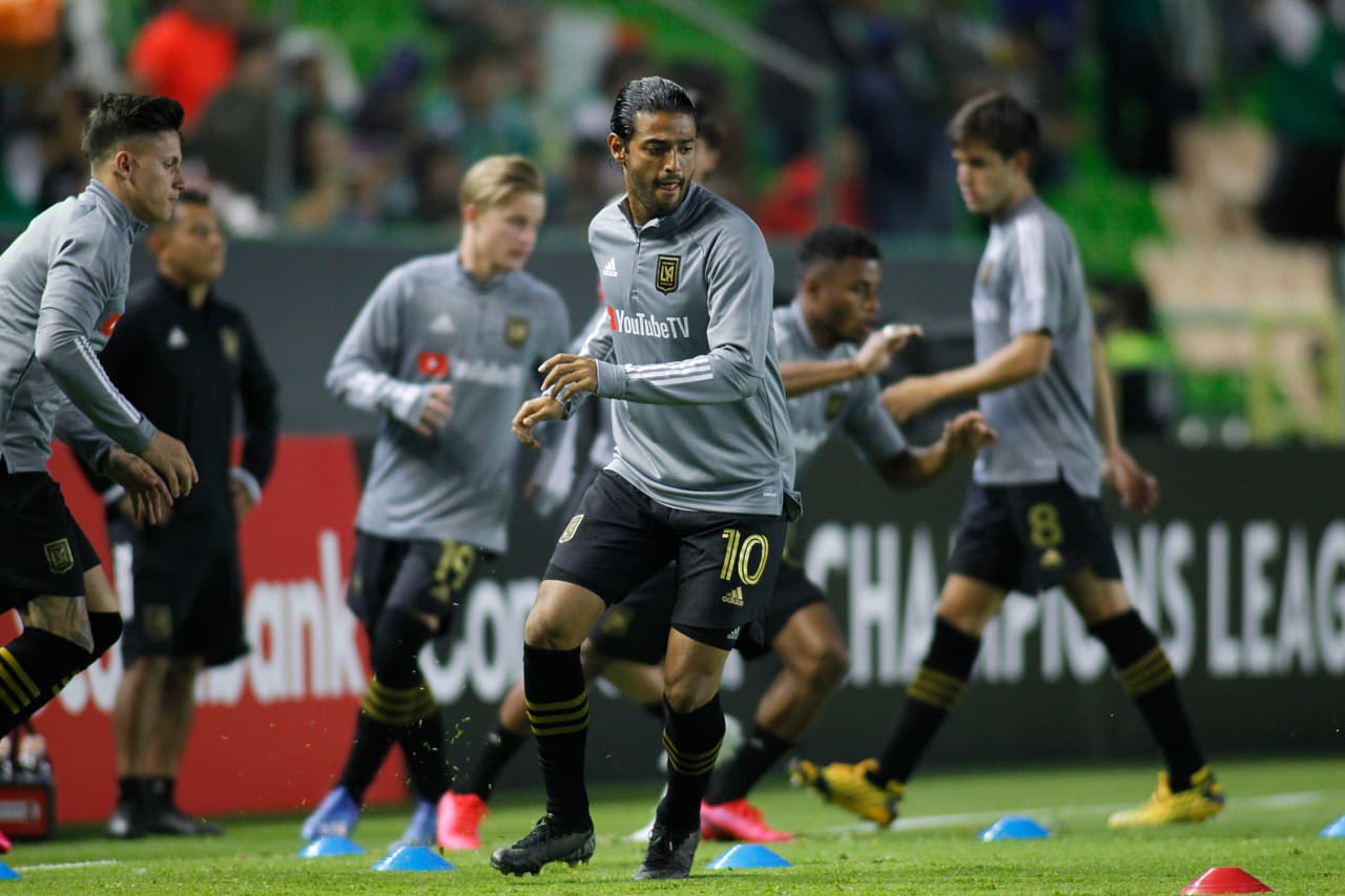 Carlos Vela en entrenamiento con el LAFC.