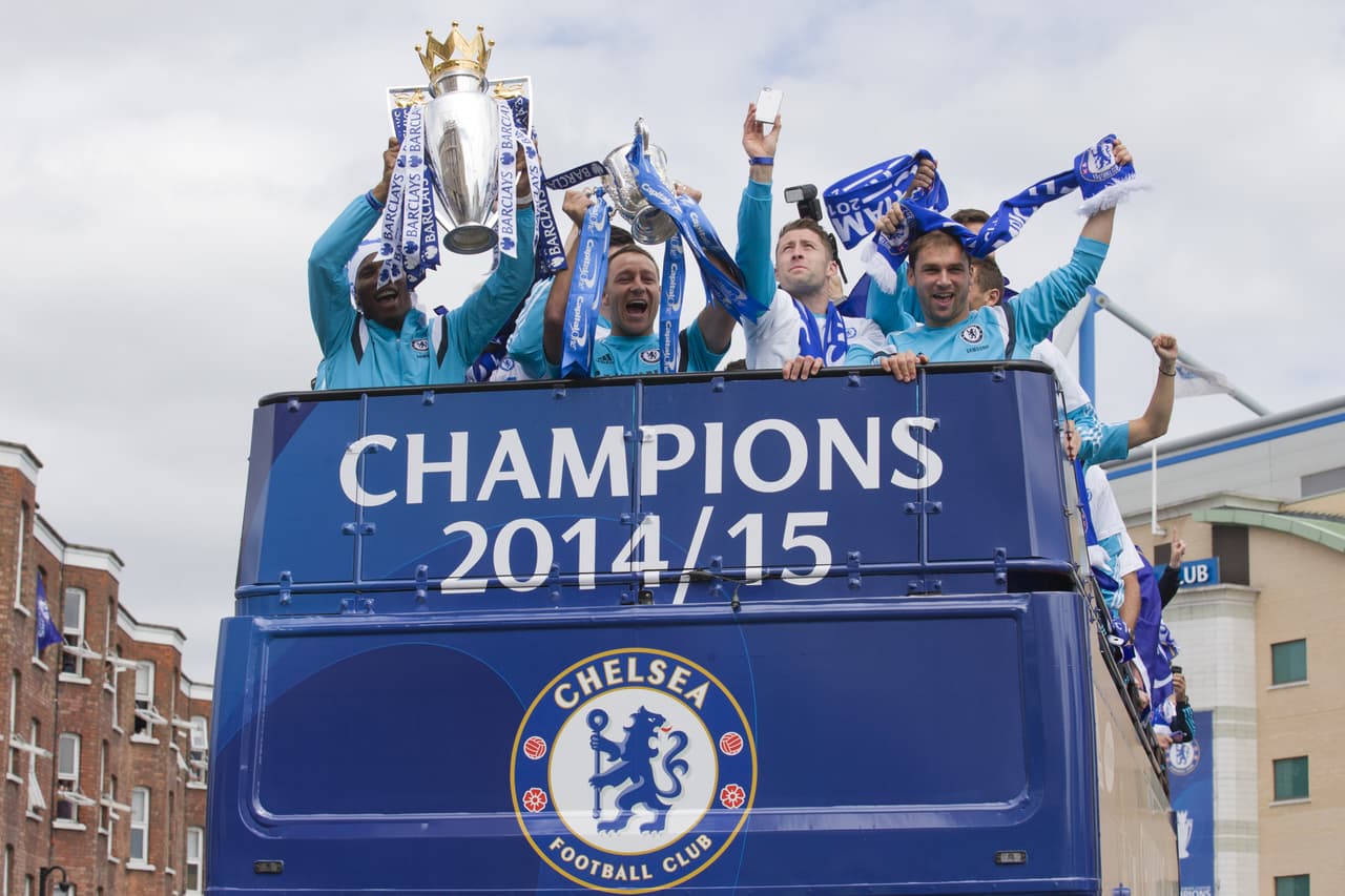 <b>El título de 2015</b>
<br>Justo en la temporada 2014-2015 ganaron su quinto título (cuarto de Premier League). Y en la última década han ganadoo este torneo 10 veces.