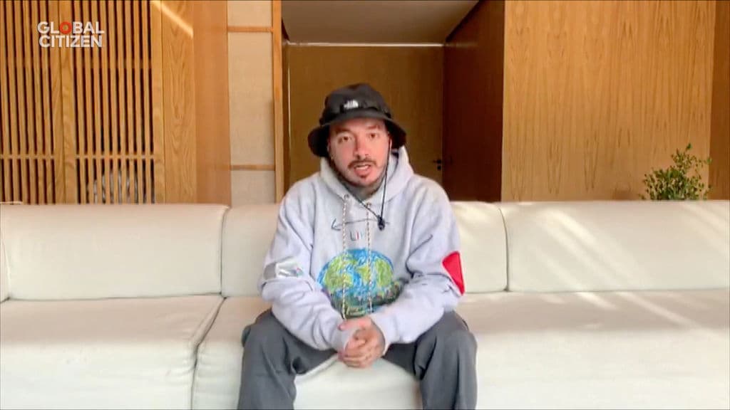 Balvin también anunció el estreno de su serie con Amazon ‘The Boy from Medellín’.
<br>