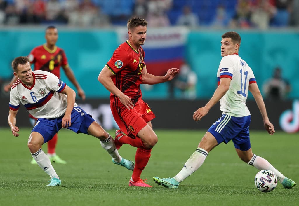 Con doblete de Romelu Lukau y un gol de Thomas Meunier, Bélgica aplasta 3-0 a Rusia y consiguen sus primero tres puntos.