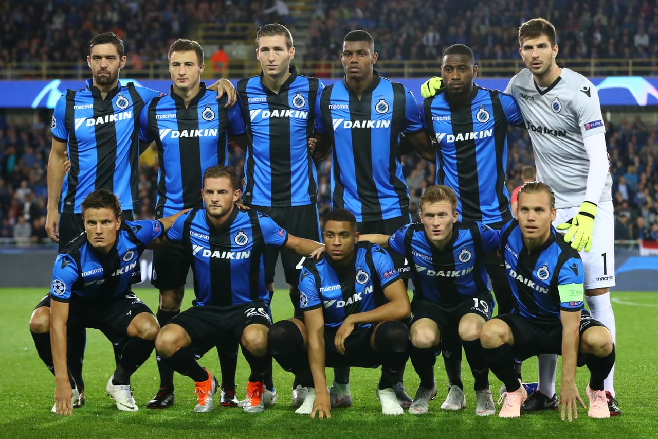 El equipo local saltó al campo con Letica; Groeneveld, Mitrovic, Denswil, Poulain; Vlietinck, Vanaken, Rits; Vormer, Vossen y Wesley.