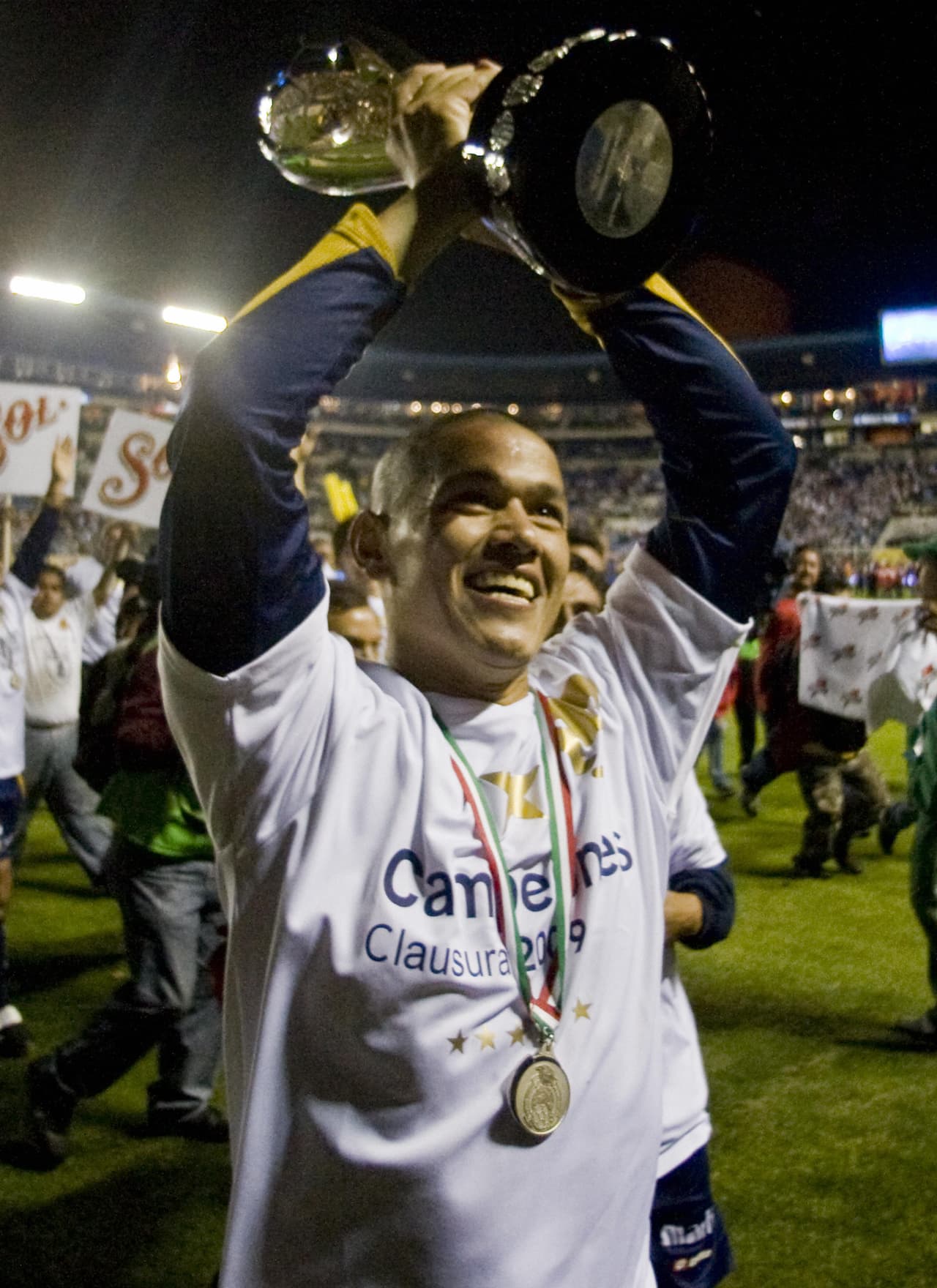 Alzaron el título del Clausura 2009 en casa de los Tuzos del Pachuca, quienes no habían perdido ninguna final de liga hasta entonces.