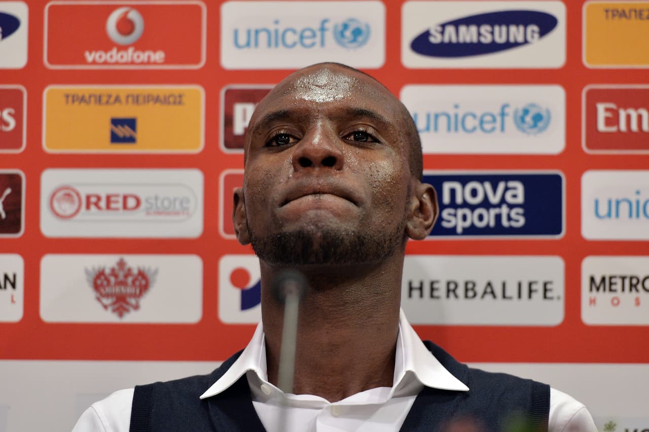 Eric Abidal rompe su silenció y se despide de la afición del Barcelona