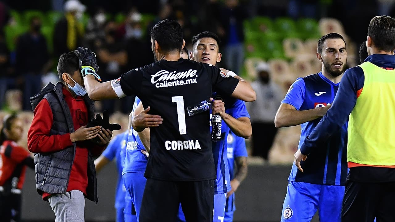 Iván Morales revela que 'Bam bam' Zamorano influyó para jugar en Cruz Azul