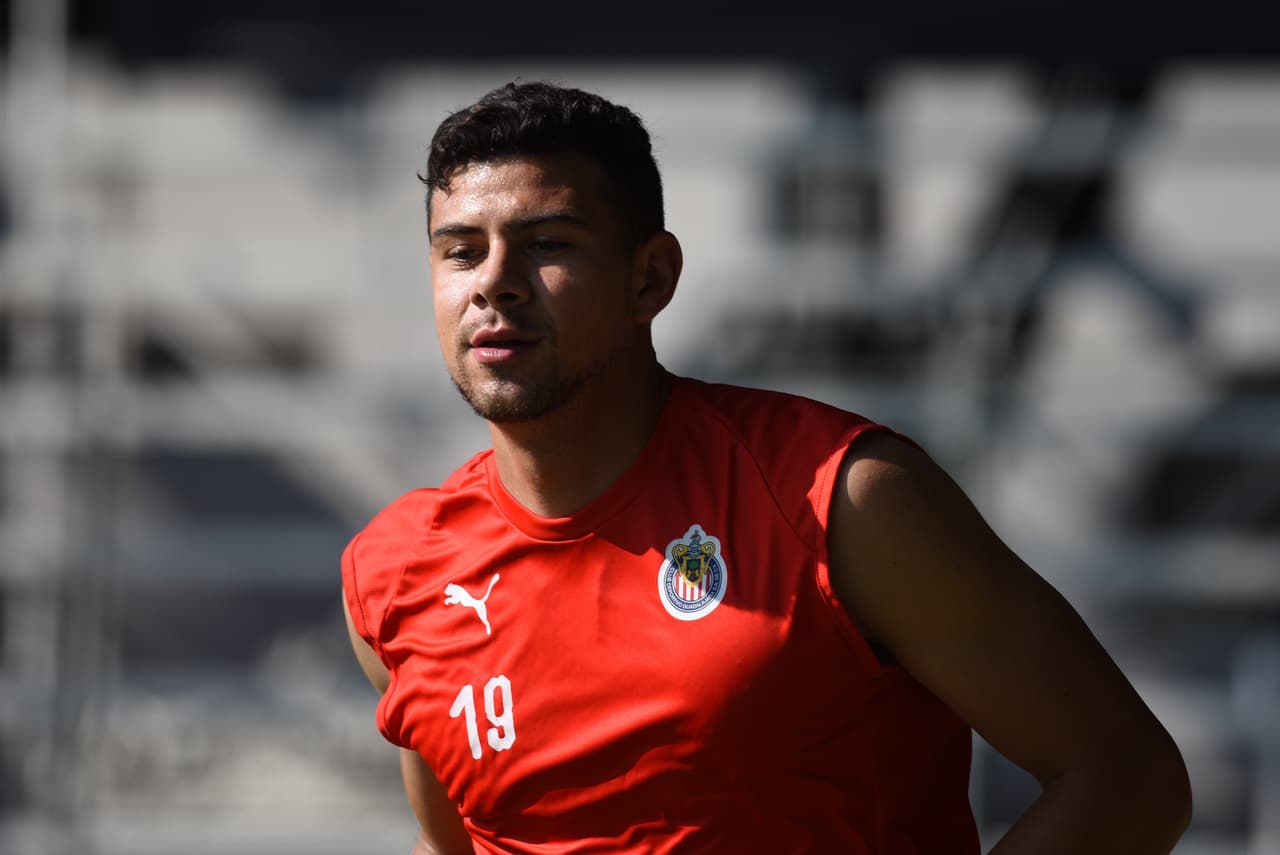 Chivas de Guadalajara vivió una nueva jornada de entrenamiento de pretemporada con la intención de mejorar su camino tras los amistosos con miras a tener buen rendimiento en el Apertura 2019 de la Liga MX.