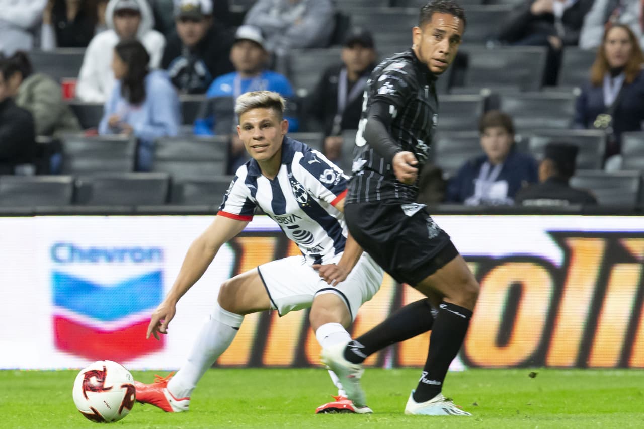 Gallardo (8’), Janssen (65’) y Layún (73’) fueron los verdugos de la noche. La siguiente ronda recibirán a Santos.