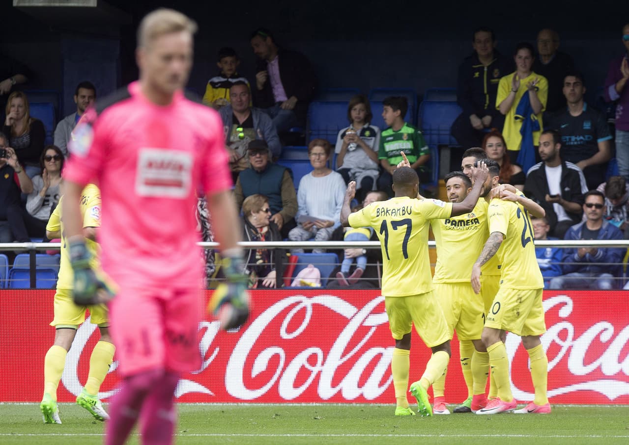 La afición local comenzaba a ilusionarse con un triunfo de su equipo, que se seguía acercando a los puestos de Champions League.
