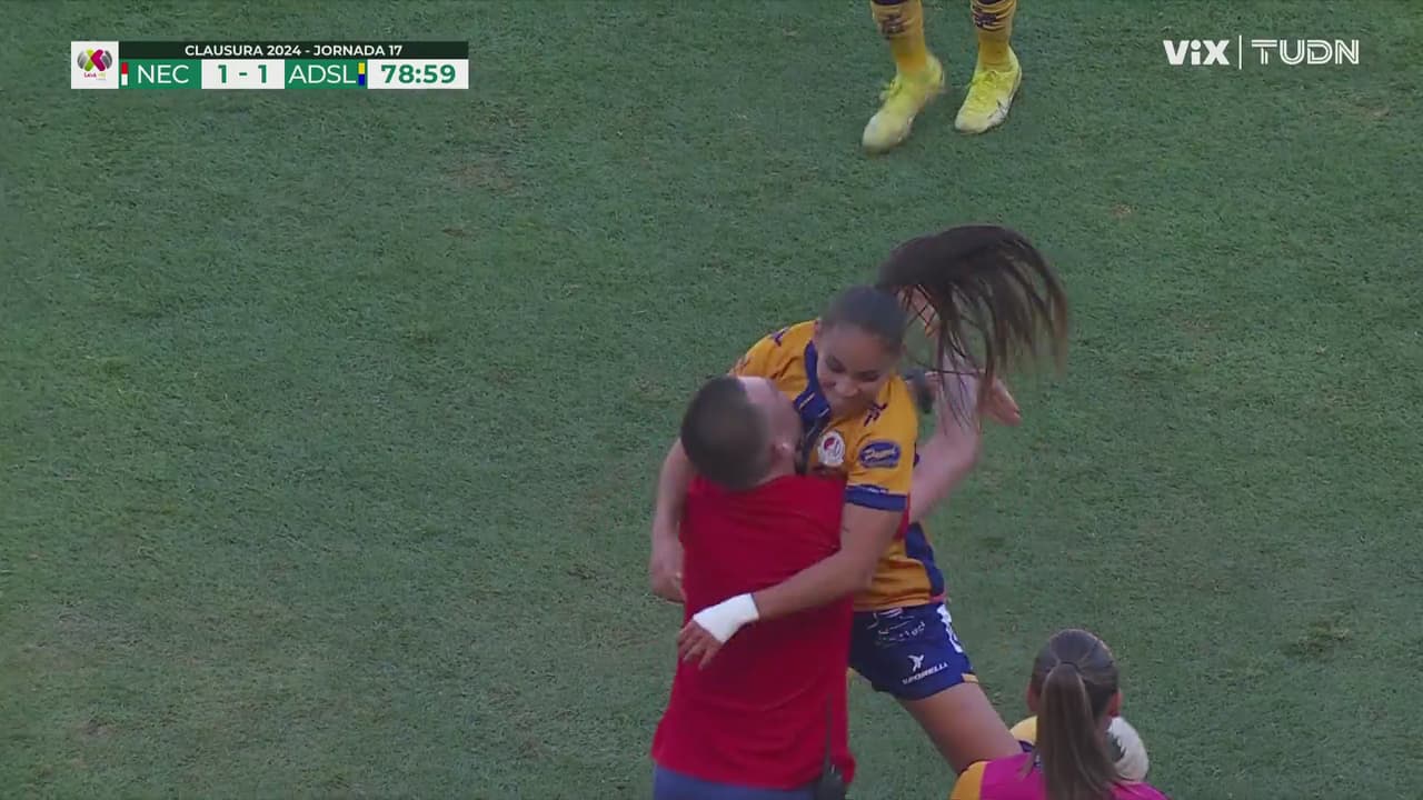 ¡Golazo, azo, azo de San Luis! Bombazo de Mayra Santana