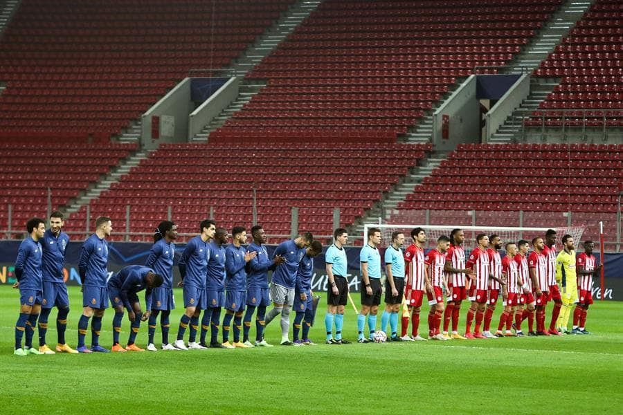 El Porto sella su victoria ante el Olympiacos con dos goles y gana su boleto a la siguiente fase. Los tantos corrieron a cargo de Otavio al minuto 10, seguido de Mateus Uribe al 77 en la última jornada de la UEFA Champions League.