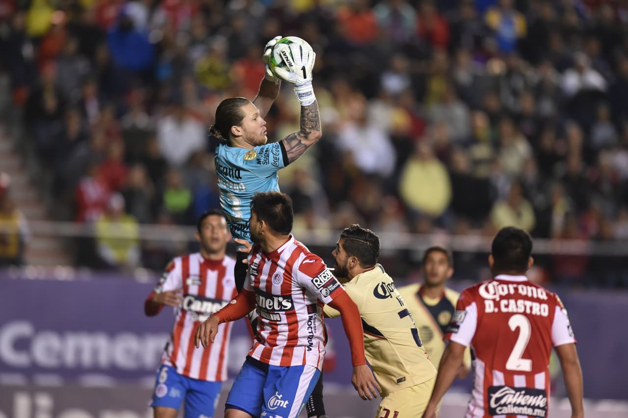 En los minutos finales, al América se le vació el frasco de los deseos y de la creatividad. Acabó con un revés que dejó de muy mal humor a Miguel Herrera aunque no peligra el pase de las Águilas.