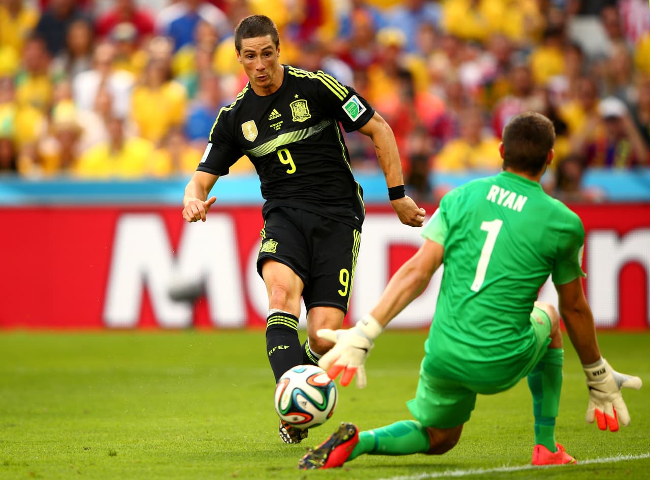 Pese a no vivir su mejor momento, acudió a Brasil 2014 con España. Jugó los 3 partidos de Grupos, anotó ante Australia pero La Roja no clasificó.