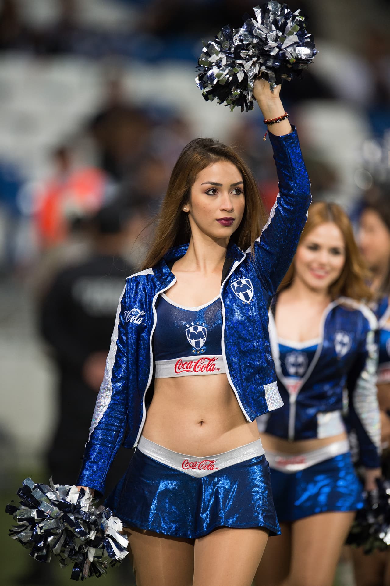 La belleza de las porristas en la fecha 1