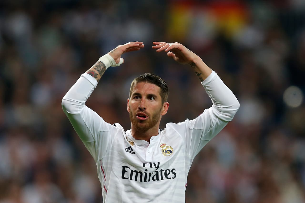 En cuanto al Real Madrid es claro que el gran líder y estandarte del madridismo en la actualidad es Sergio Ramos que heredó el gafete de capitán y lo ha hecho con gran personalidad y un nivel de juego sobresaliente que ha mantenido durante años. Acostumbrado a jugar Clásicos desde muy joven cuando llegó en 2005, Ramos es uno de los mejores defensas del mundo y quien incomodará a Suárez y Messi. Por si fuera poco es un peligro en el balón parado.
